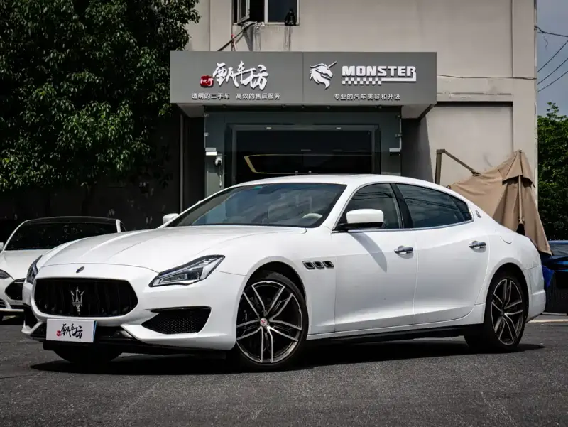 Maserati Quattroporte, 2014