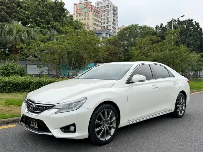 Toyota Reiz, 2016