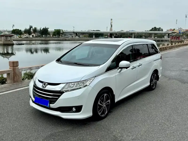 Honda Odyssey, 2015