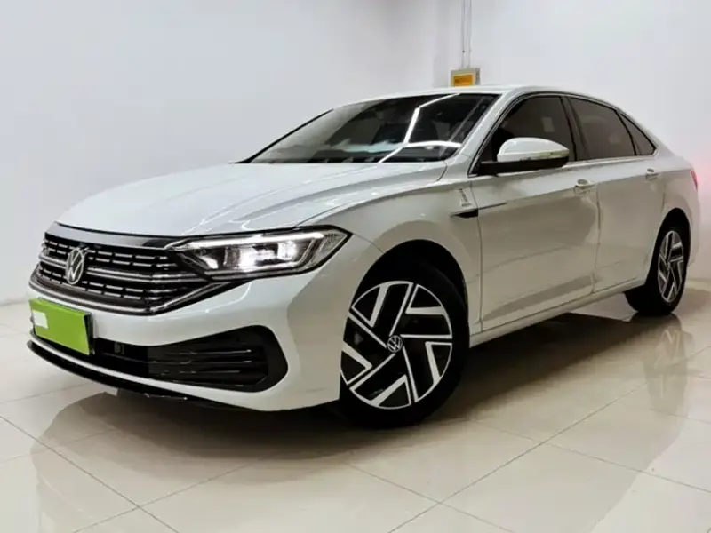 Volkswagen Sagitar, 2023