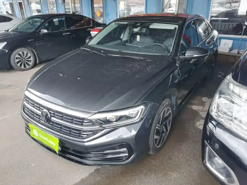 Volkswagen Sagitar, 2023