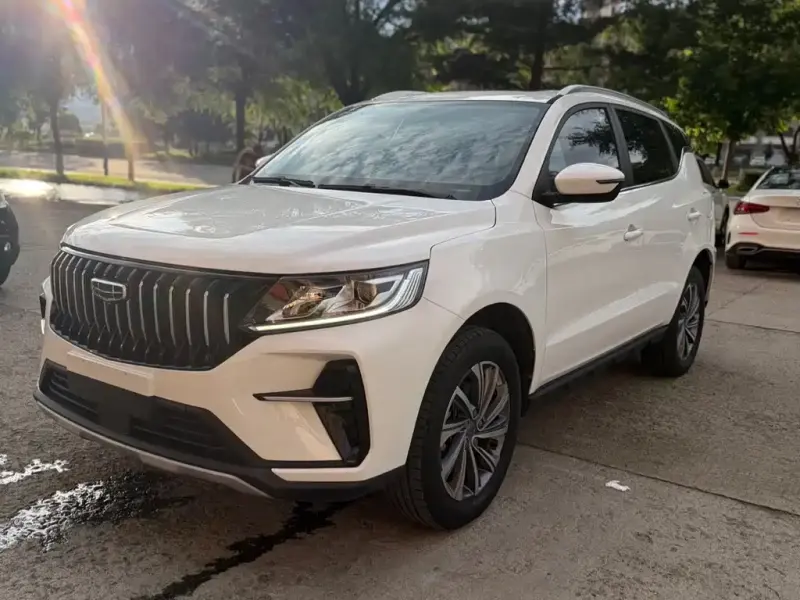 Geely Vision X6, 2022