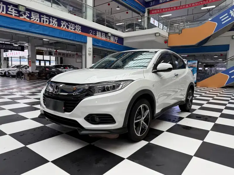 Honda Vezel, 2021 — фото 1