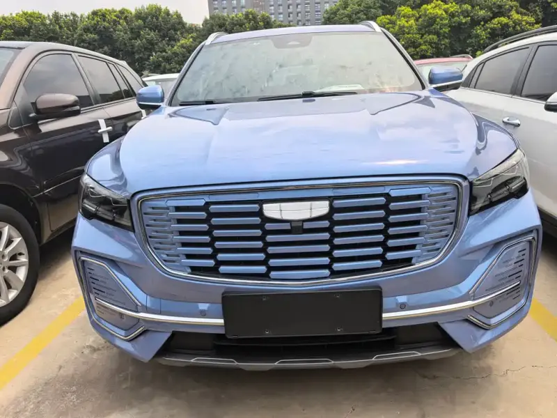 Geely Xingyue L EREV, 2023 — фото 1
