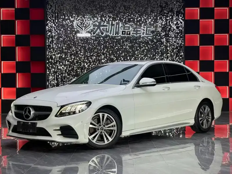 Mercedes-Benz C-Class, 2020 — фото 1