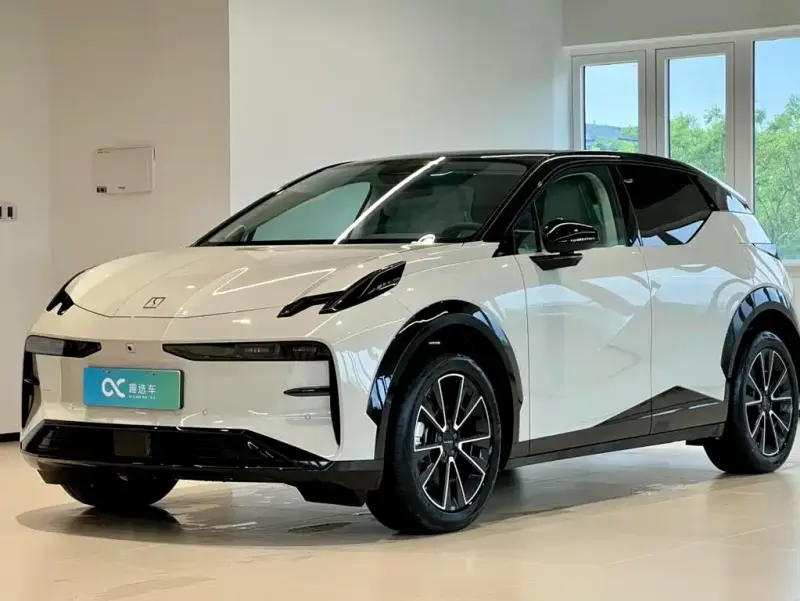 Zeekr X, 2024