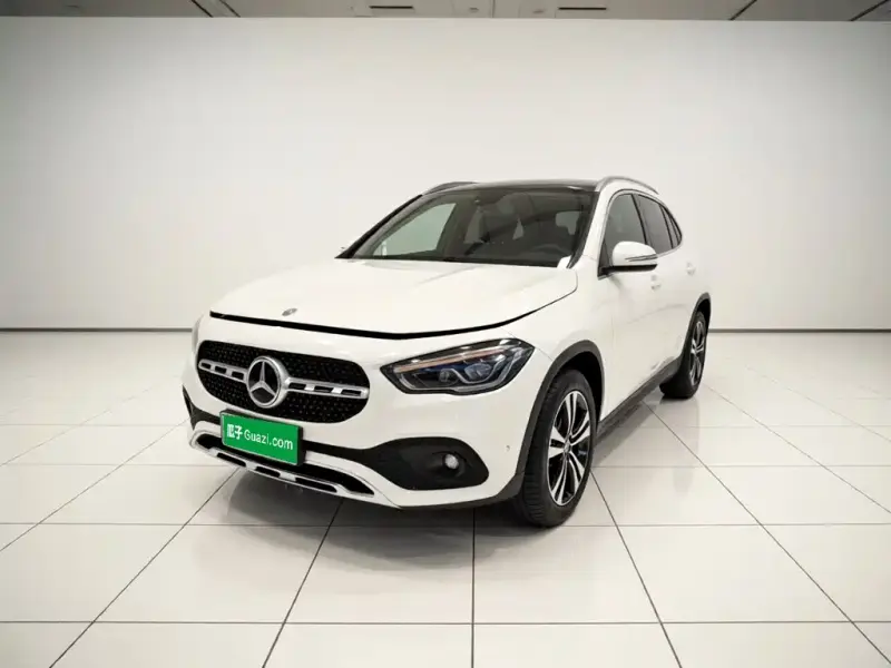 Mercedes-Benz GLA, 2021 — фото 1
