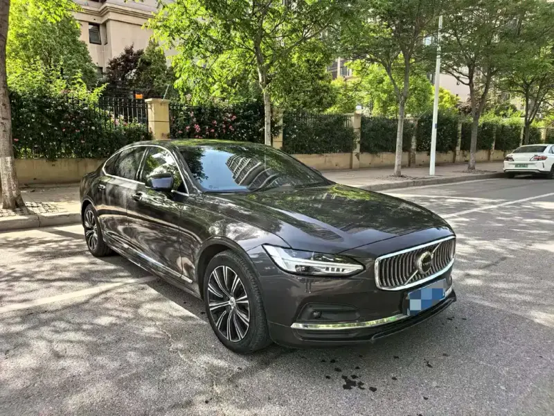 Volvo S90, 2020