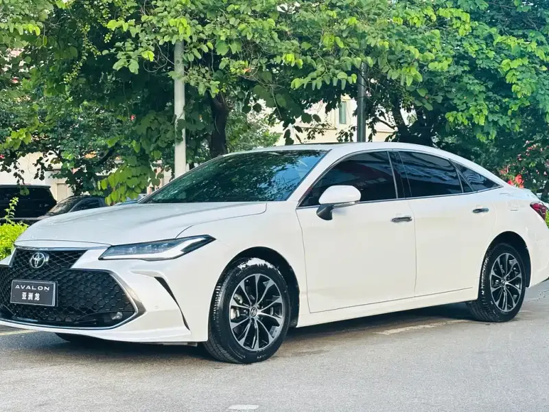 Toyota Avalon, 2023
