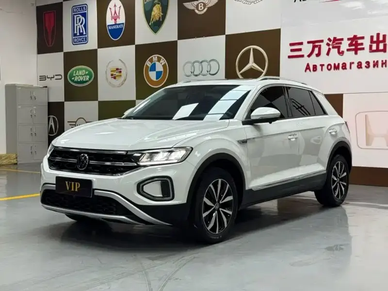 Volkswagen T-Roc, 2023