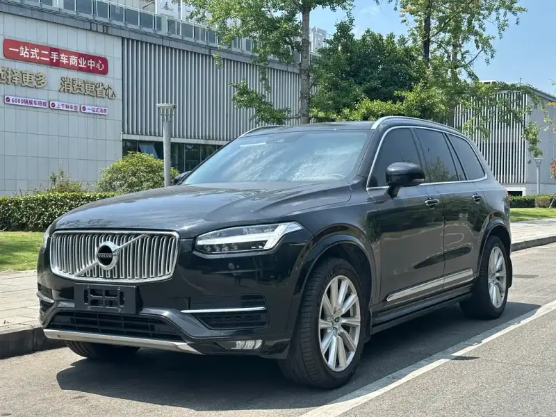 Volvo XC90, 2019 — фото 1