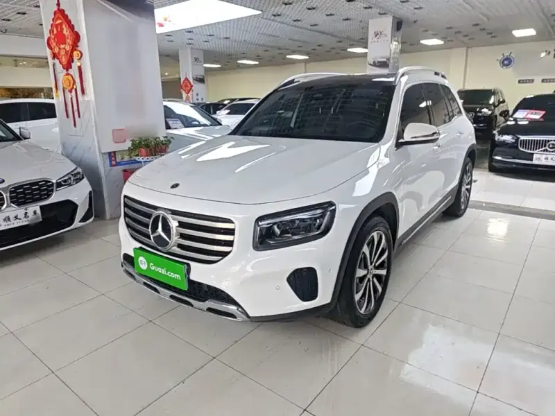 Mercedes-Benz GLB, 2024