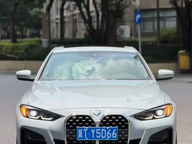 BMW 4 Series, 2022