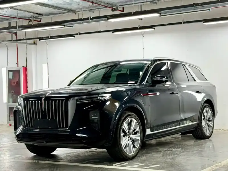Hongqi E-HS9, 2023