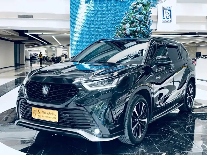 Toyota Crown Kluger, 2021