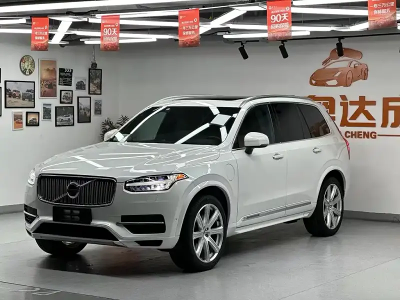 Volvo XC90 PHEV, 2016 — фото 1