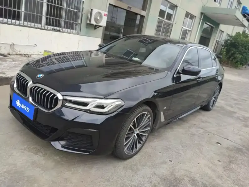 BMW 5 Series, 2022
