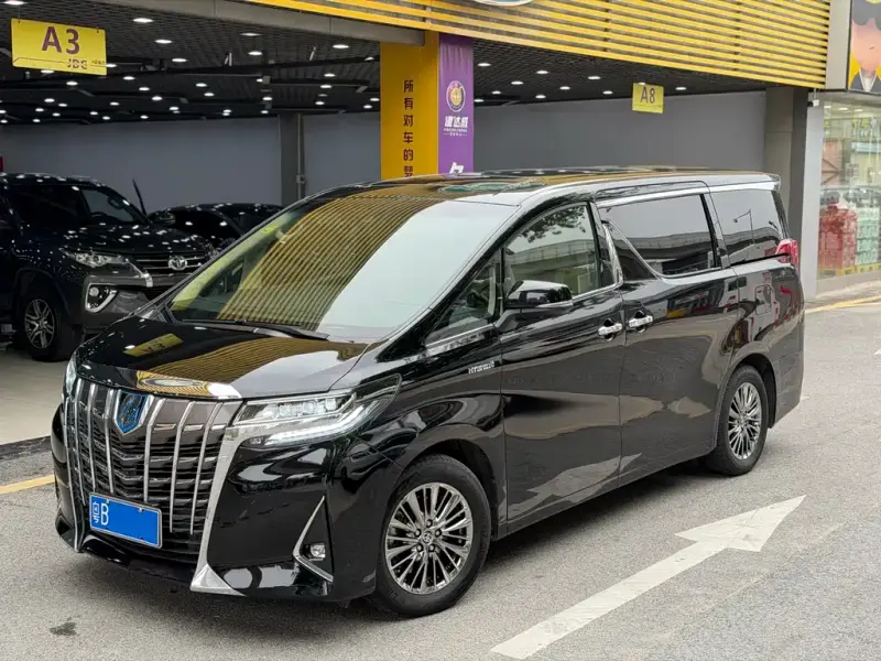 Toyota Vellfire, 2019 — фото 1