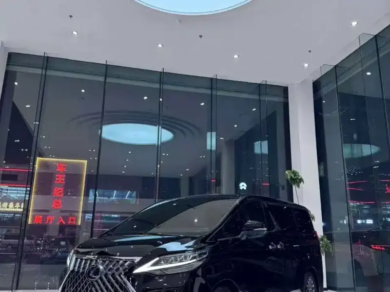 Lexus LM, 2020