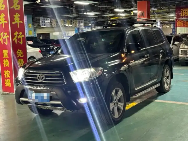 Toyota Highlander, 2011 — фото 1