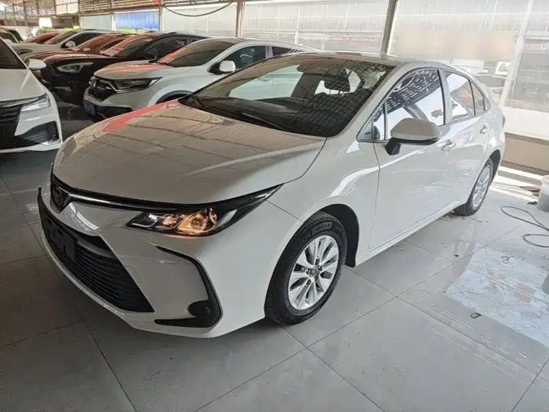 Toyota Corolla, 2020 — фото 1