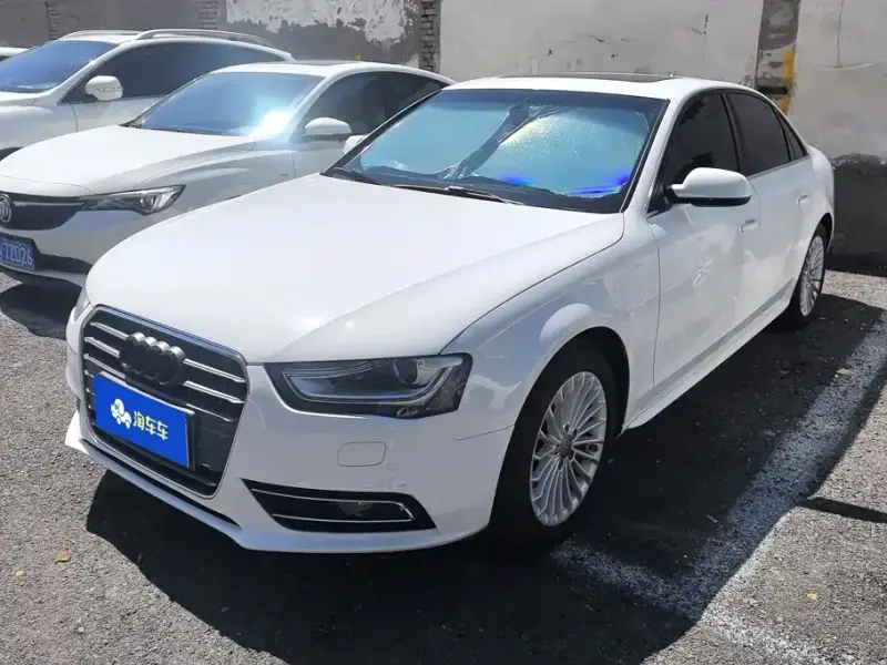 Audi A4L, 2015 — фото 1