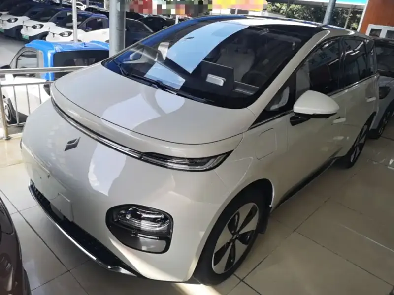 Baojun Yunduo, 2024