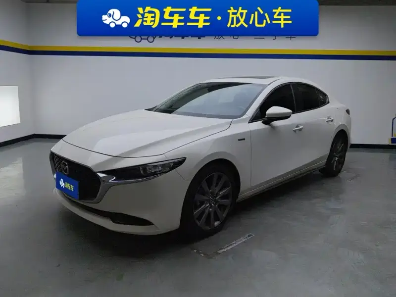 Mazda 3 Axela, 2021