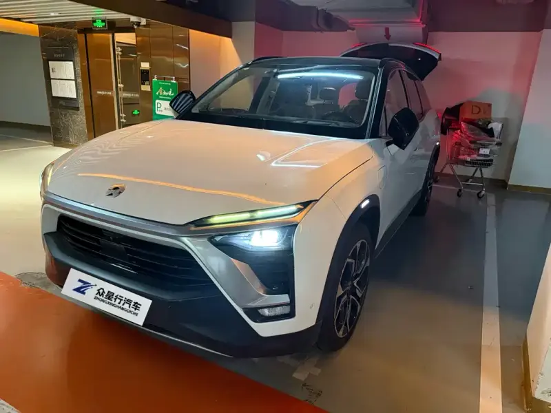 NIO ES8, 2018