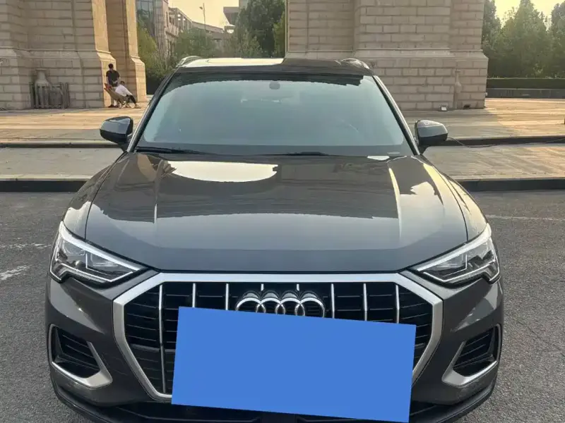 Audi Q3, 2022