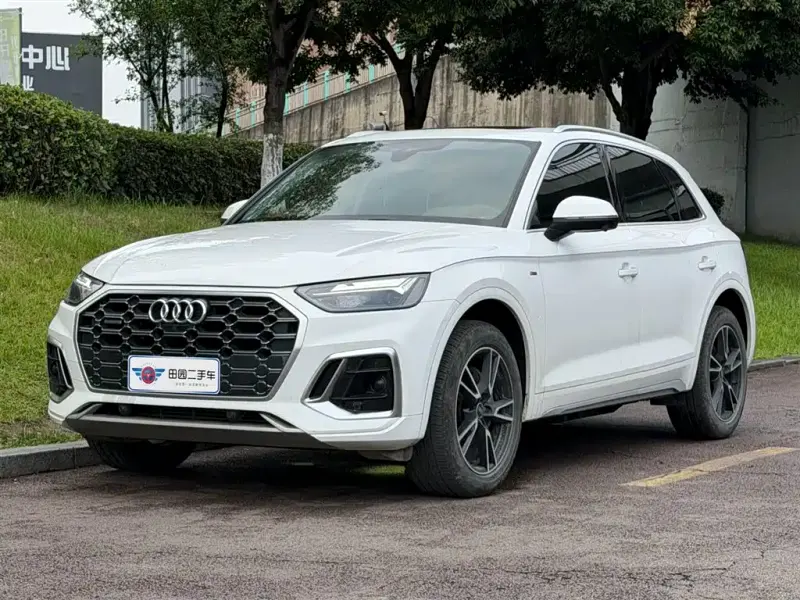 Audi Q5L, 2023