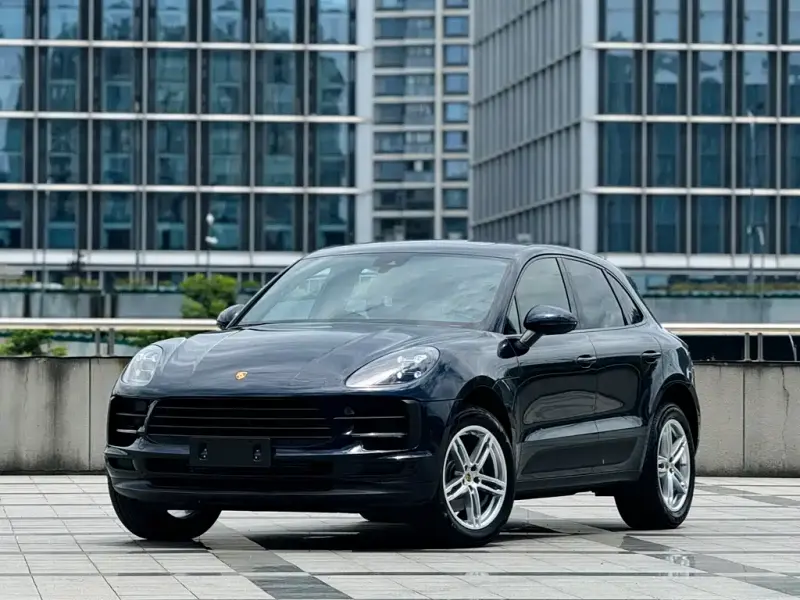 Porsche Macan, 2021 — фото 1