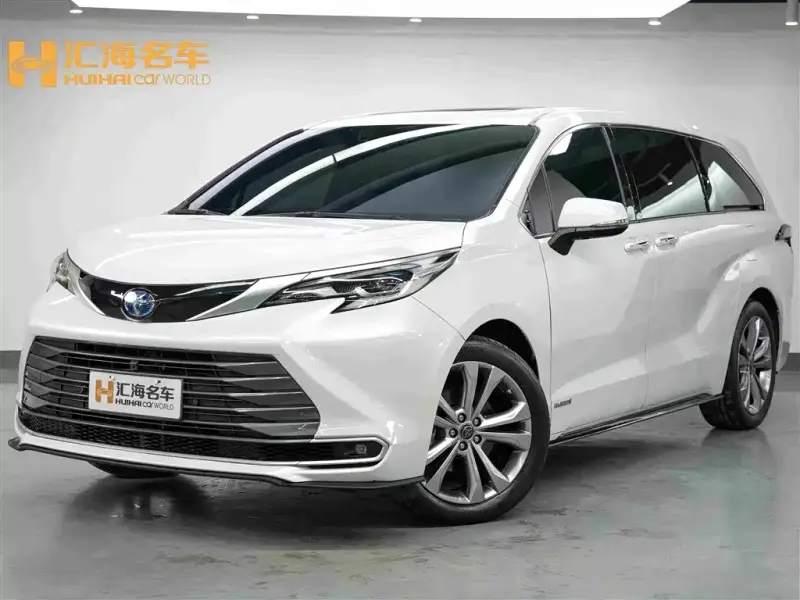 Toyota Sienna, 2024