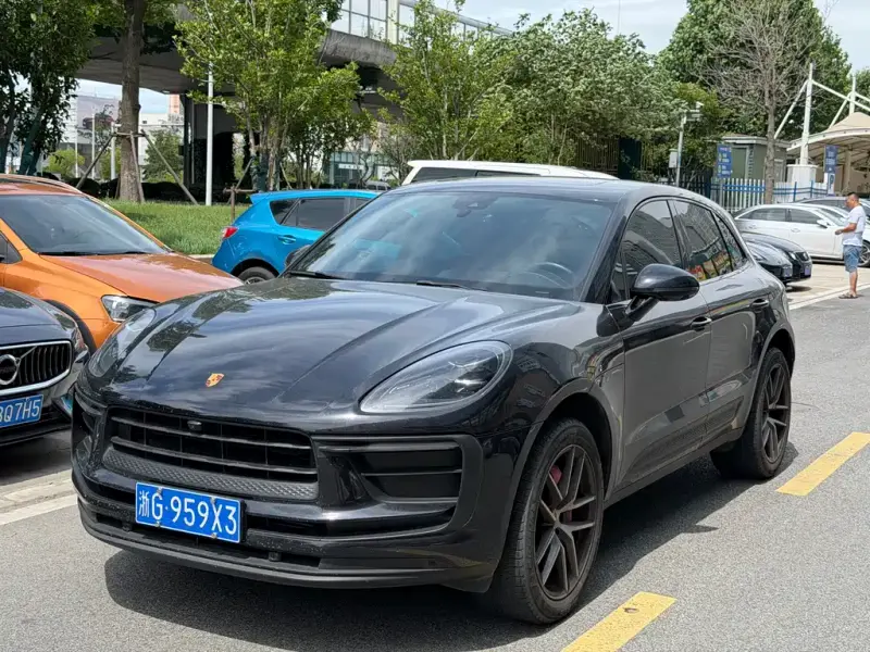 Porsche Macan, 2023