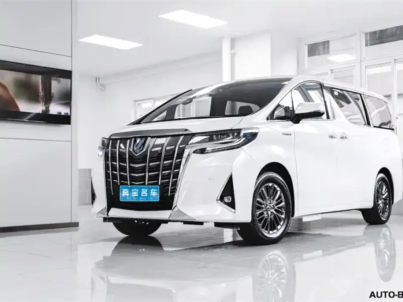 Toyota Alphard, 2022