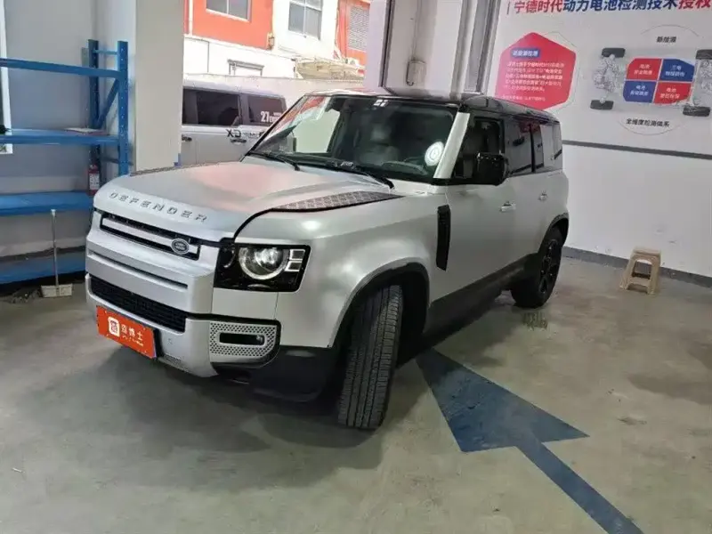 Land Rover Defender, 2020