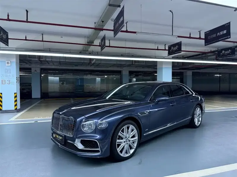 Bentley Flying Spur, 2021