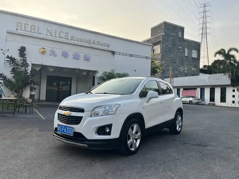 Chevrolet Trax, 2015 — фото 1