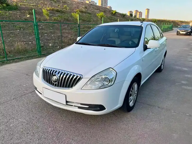 Buick Excelle, 2016