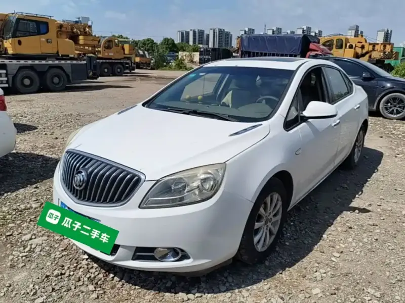 Buick Excelle, 2016