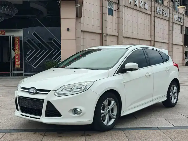 Ford Focus, 2014 — фото 1