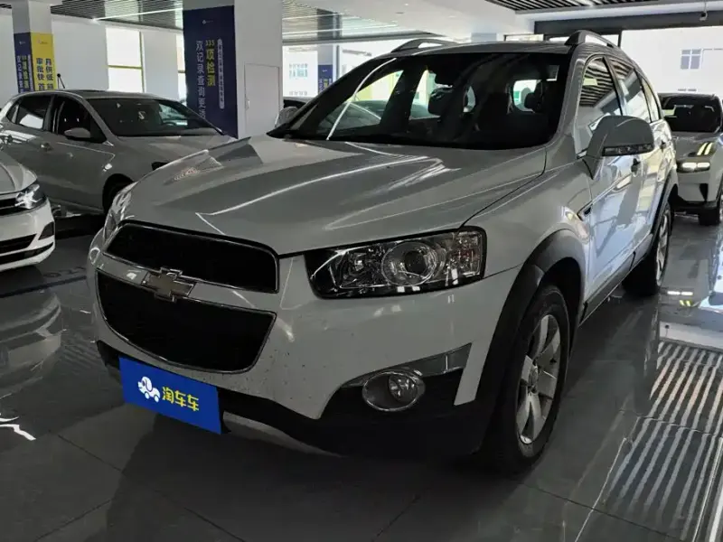 Chevrolet Captiva, 2014 — фото 1