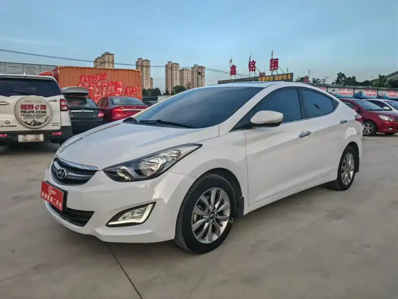 Hyundai Elantra Langdong, 2016