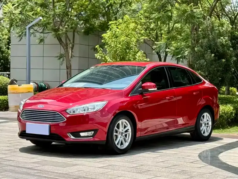 Ford Focus, 2015 — фото 1