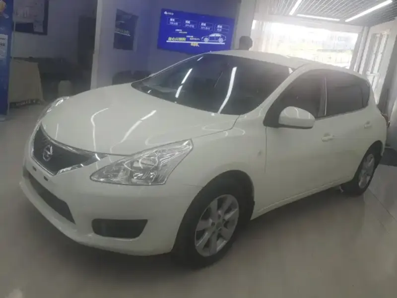 Nissan Tiida, 2012