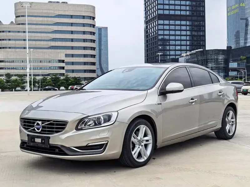 Volvo S60, 2014