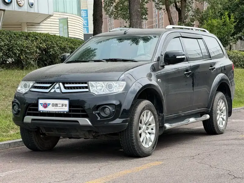 Mitsubishi Pajero Sport, 2014