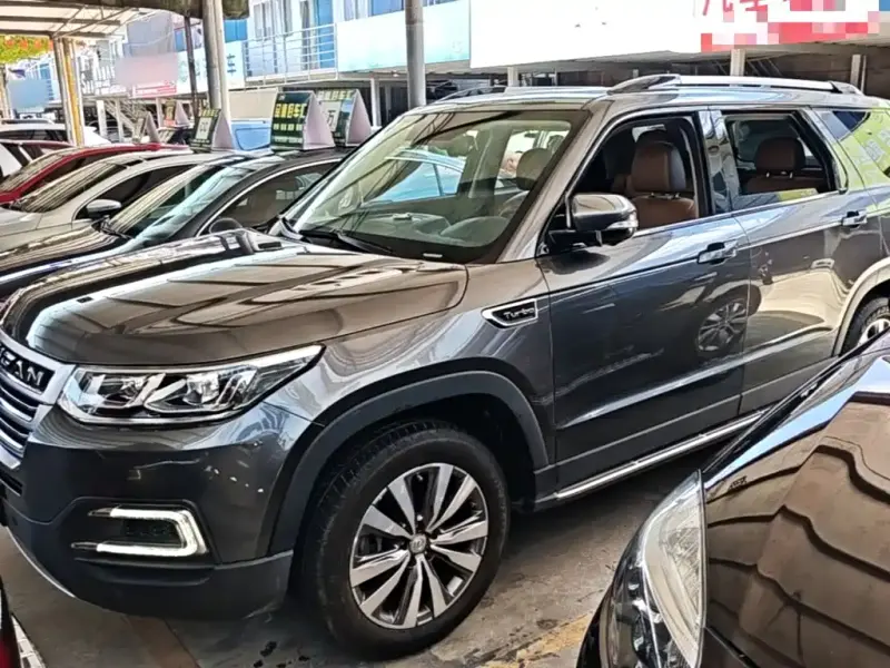 Changan CS95, 2017