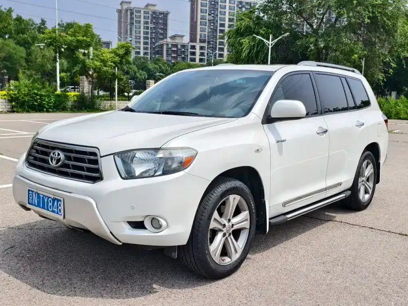 Toyota Highlander, 2011