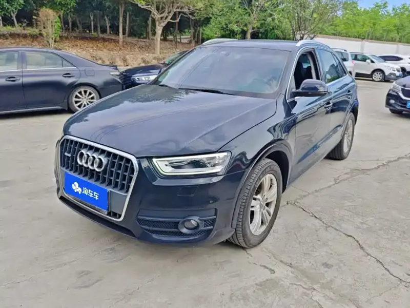 Audi Q3, 2014 — фото 1